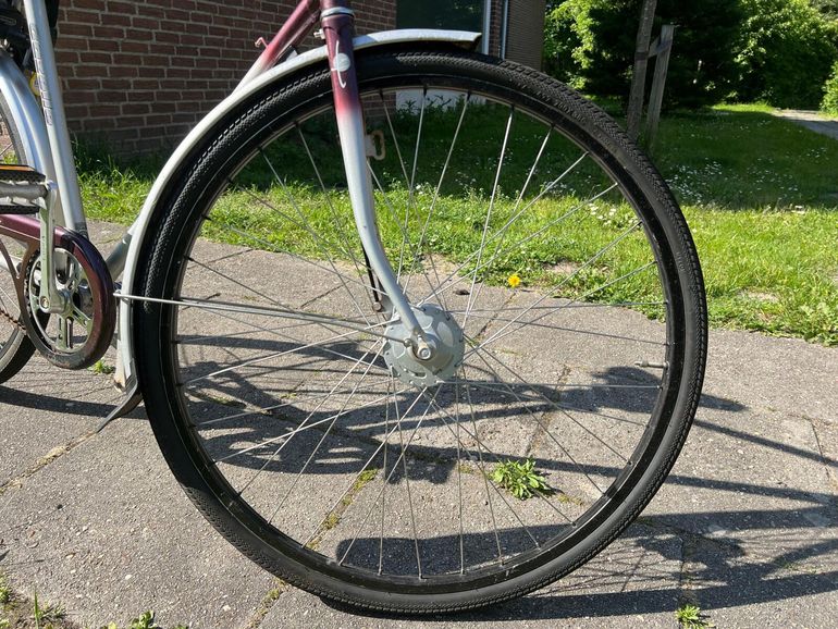 Used Gazelle Tour De France Urban, Light Gray — image 7 of 11