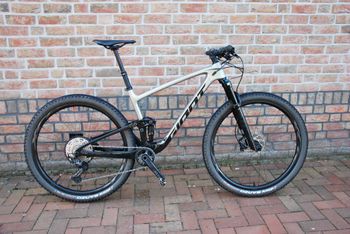Used Giant Anthem Advanced 29 2 2024 2024 MTB
