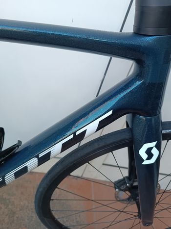 Used Scott Addict RC 40 2022 2022 Road & Gravel