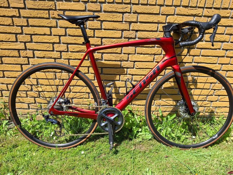 Used Sensa Giulia G3 Disc Ultegra 2021 2021 Road & Gravel, Red — image 5 of 5