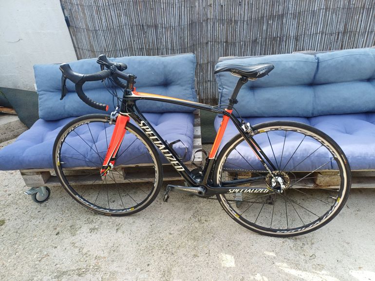 Used Specialized SPECIALIZED TARMAC EXPERT ULTEGRA 2017 Road & Gravel, Red — image 8 of 9