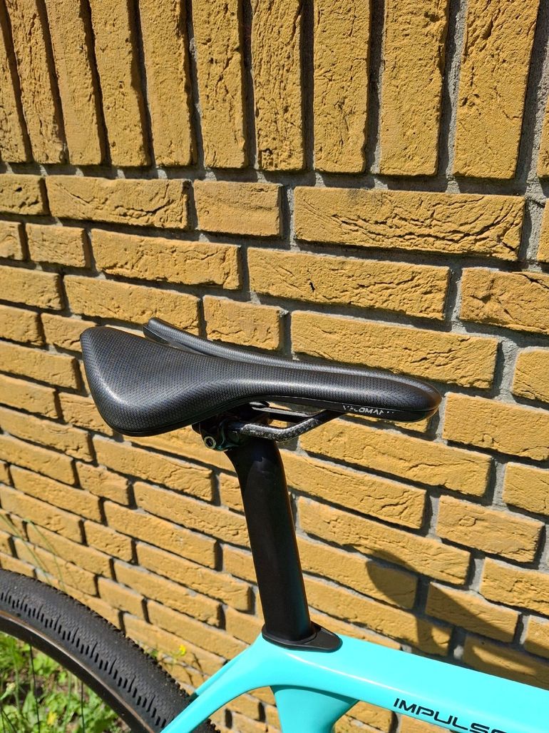 Used Bianchi Impulso Shimano GRX 2025 Road & Gravel, Green — image 5 of 6