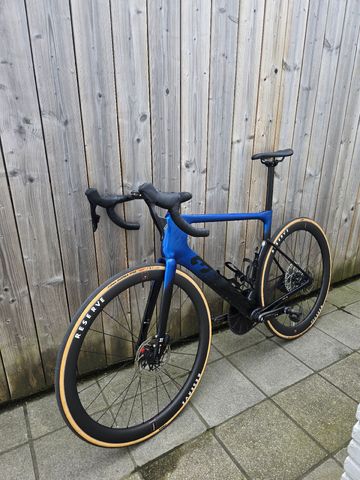 3T Custom SRAM Rival eTap AXS 2024 Road & Gravel d'occasion — image 2 sur 9