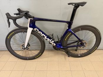 Used Cervélo S5 Dura Ace Di2 2024 2024 Road & Gravel, Blue — image 2 of 8