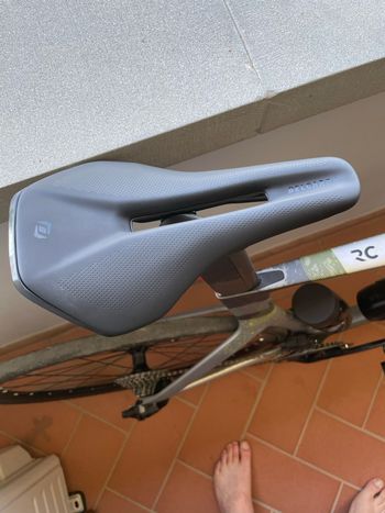 Used Scott Foil RC 30 2025 2025 Road & Gravel, Light Gray — image 8 of 10