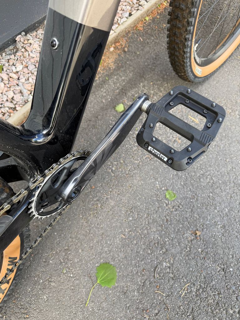 Used Focus RAVEN 8.9 2023 2023 Mountainbike, Nero — image 7 of 7
