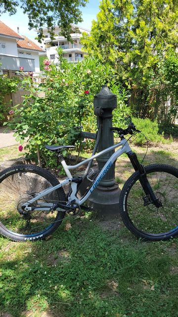 Brugt Lapierre Zesty AM 4.9 2021 2021 Mountainbike — billede 1 af 21