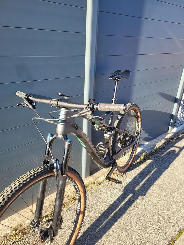 Used Orbea Occam SRAM NX Eagle 2018 Mountainbike, Black — image 8 of 15