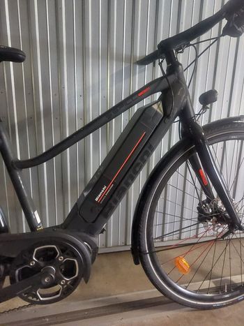 Used Bianchi E-Spillo Active Lady Deore 2020 2020 Urban, Black — image 2 of 3