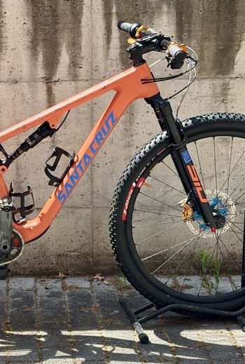 Used Santa Cruz BLUR GX AXS TR RSV / Carbon C 2023 2023 Mountainbike, Orange, 29 — image 8 of 12