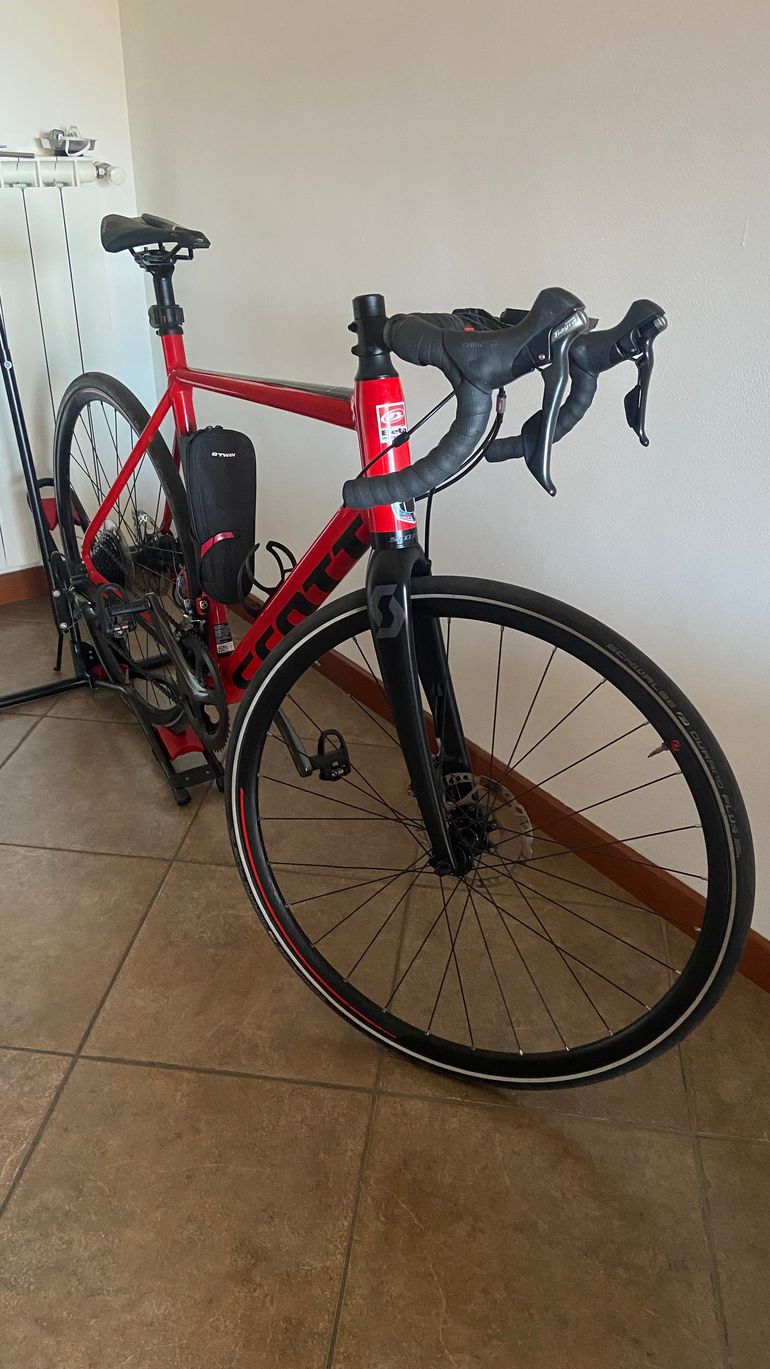 Used Scott Speedster 20 disc 2021 2021 Road & Gravel, Red — image 1 of 6