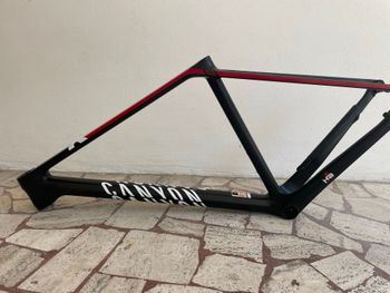 Used Canyon Exceed CF SLX CLLCTV 2023 Frameset 2023 Mountainbike, Nero — image 7 of 7