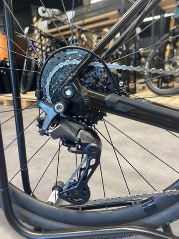 Orbea Terra Shimano CUES 2026 Road & Gravel usato, Nero — immagine 4 di 5