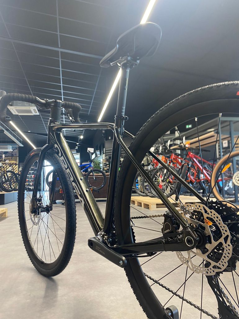 Used Orbea Terra Shimano CUES 2026 Road & Gravel, Black — image 2 of 5