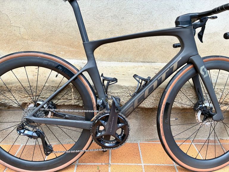 Used Scott Foil RC 10 2022 2022 Road & Gravel — image 2 of 15