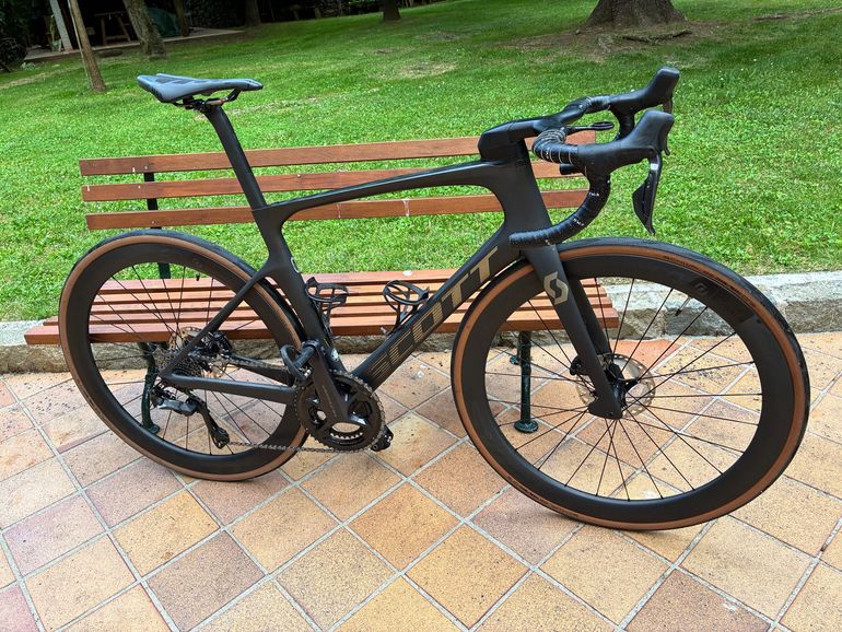 Used Scott Foil RC 10 2022 2022 Road & Gravel — image 14 of 15