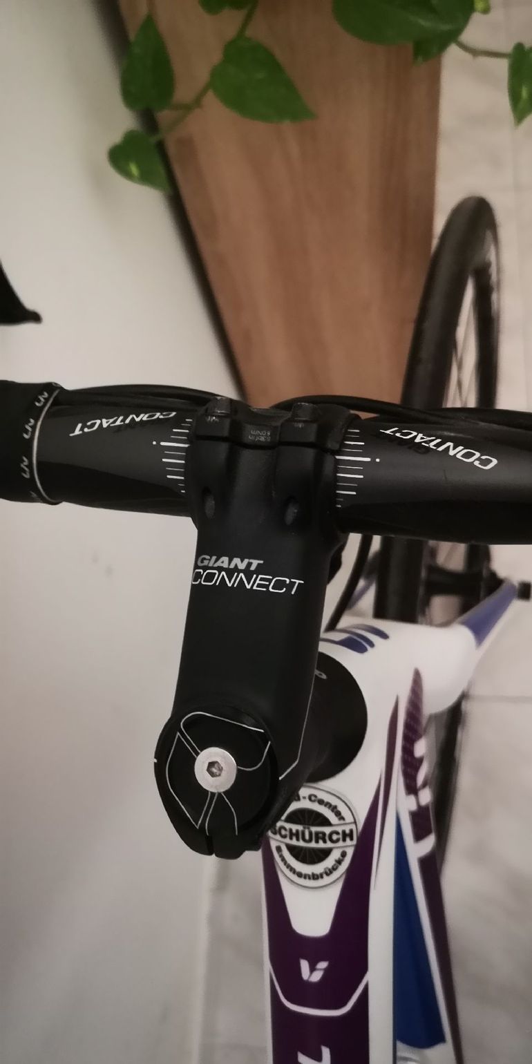 Used Giant Avail Shimano 105 2025 Road & Gravel — image 7 of 7