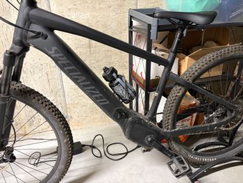 Used Specialized Turbo Tero 4.0 2022 2022 Mountainbike, Black, 29 — image 3 of 4