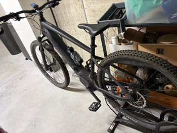 Used Specialized Turbo Tero 4.0 2022 2022 Mountainbike, Black, 29 — image 2 of 4