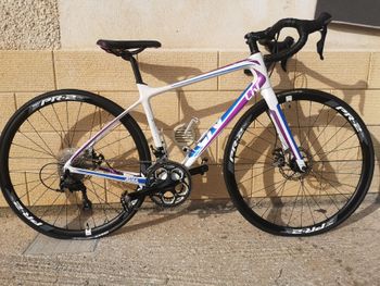 Used Giant Avail Shimano 105 2023 Route & Gravel