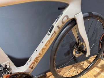 Tweedehands Pinarello F1 105 2026 2026 Road & Gravel — afbeelding 4 van 7
