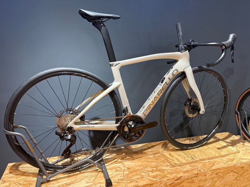 Tweedehands Pinarello F1 105 2026 2026 Road & Gravel — afbeelding 2 van 7