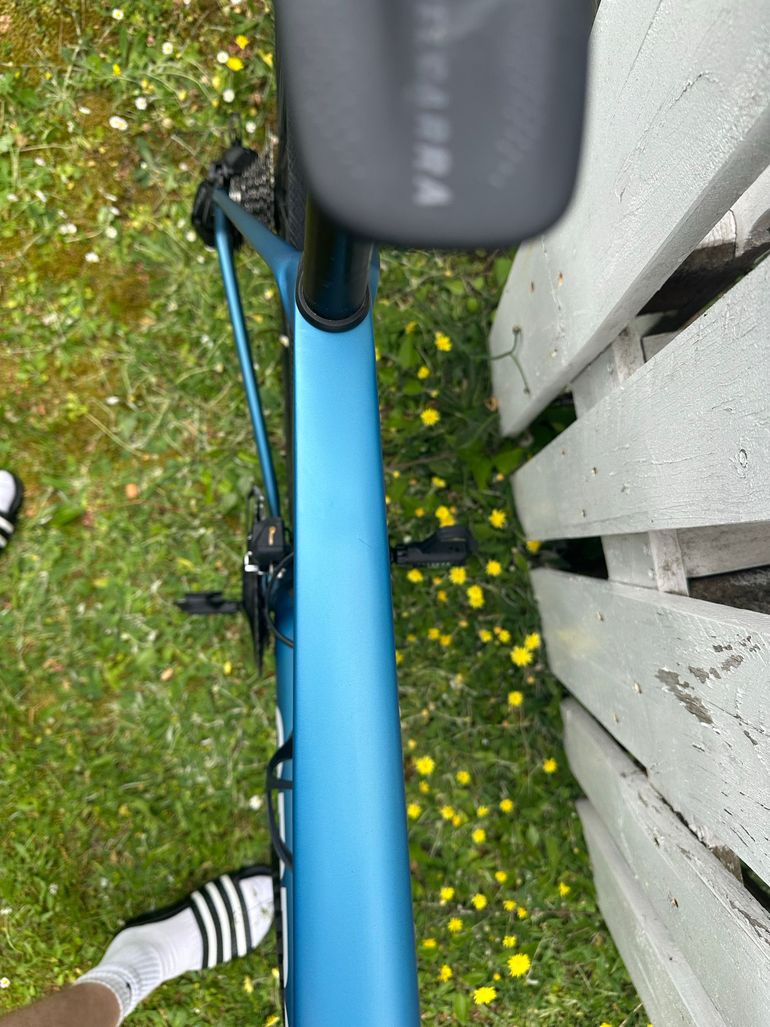 Used Orbea ORCA M30i 2024 2024 Road & Gravel, Blue — image 8 of 18