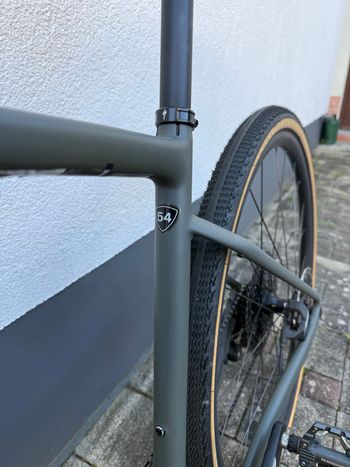 Used Specialized Diverge Comb 2025 Road & Gravel, Green — image 3 of 9