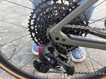Used Specialized Diverge Comb 2025 Road & Gravel, Green — image 6 of 9