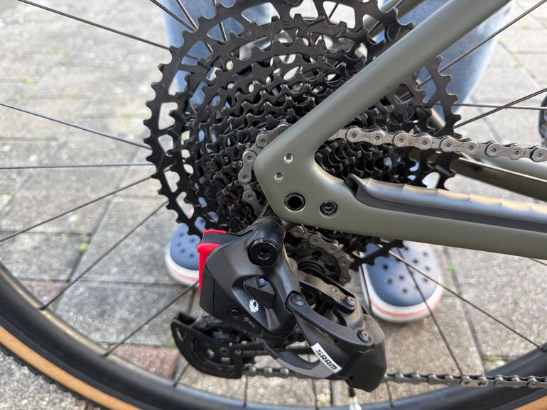 Used Specialized Diverge Comb 2025 Road & Gravel, Green — image 6 of 9