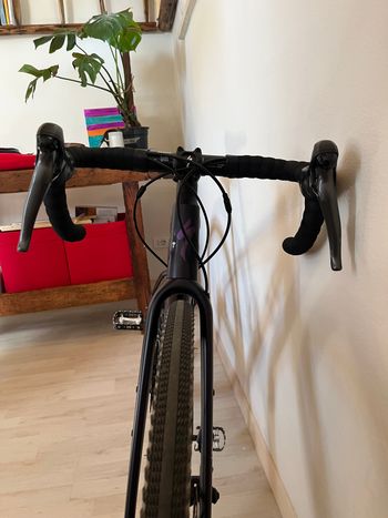 Used Specialized Diverge E5 2023 2023 Road & Gravel — image 4 of 7