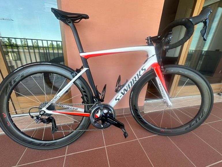 Used Specialized TARMAC S WORKS SL6 RIM BRAKES 2018 Road & Gravel, White — image 2 of 7