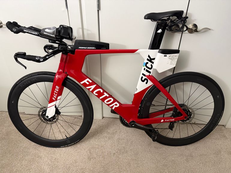 Used Factor SLiCK SRAM RED ETap AXS W/ Power Meter 2022 2022 Road & Gravel, Red — image 2 of 11