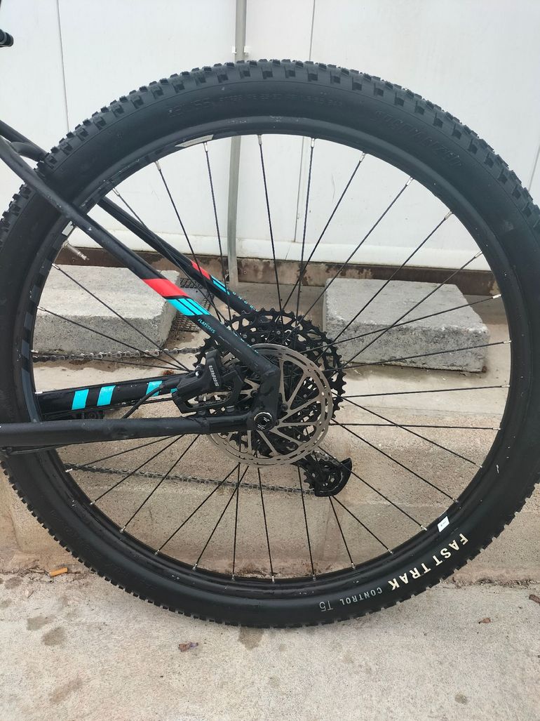 Used Mondraker Chrono 2021 2021 Mountainbike, Black, 29 — image 2 of 3