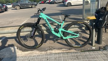 Used Santa Cruz Megatower X01 / Air / Carbon C / 29 2022 2022 MTB