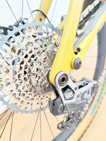 Used Specialized Turbo Levo SRAM XX1 Eagle AXS 2024 Mountainbike, Orange — image 4 of 16