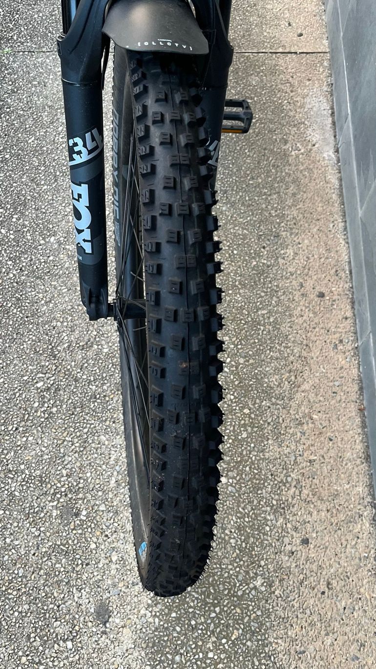Used Canyon Grand Canyon 8 2022 2022 Mountainbike, Light Gray, 27.5, 29 — image 11 of 16
