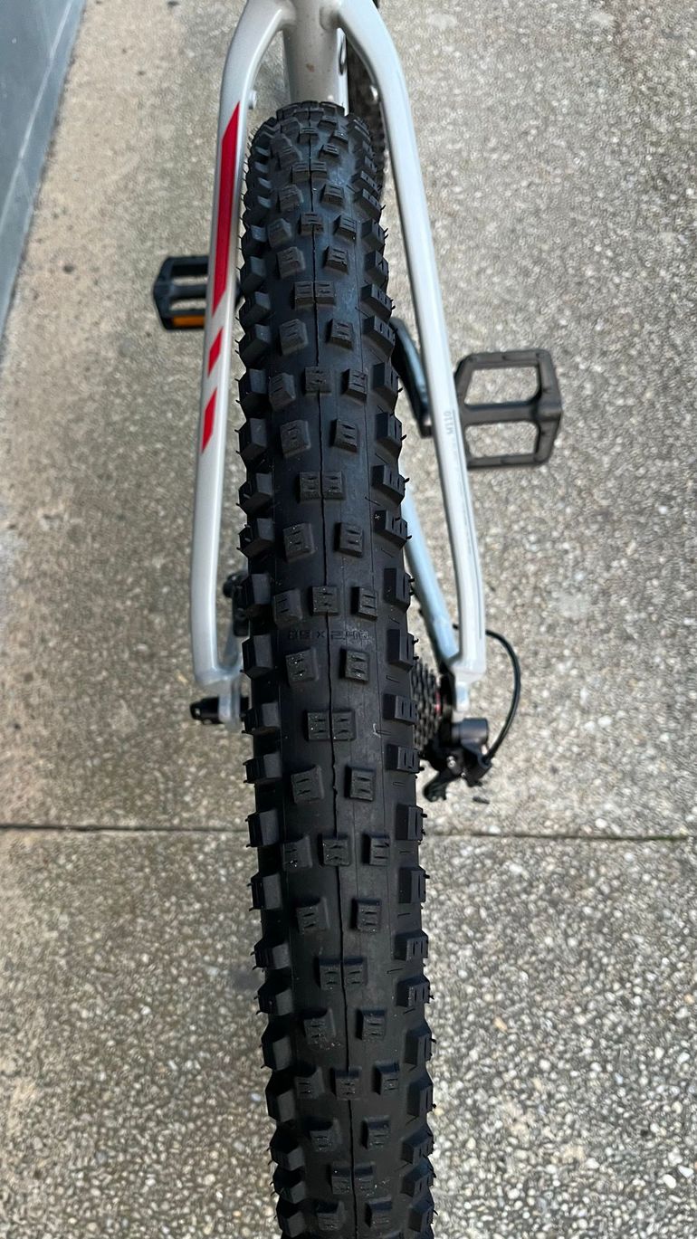 Used Canyon Grand Canyon 8 2022 2022 Mountainbike, Light Gray, 27.5, 29 — image 16 of 16