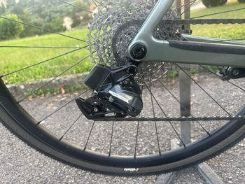 Použité Canyon Grail CF SLX 8 AXS 2024 2024 Road & Gravel — obrázek 4 z 9