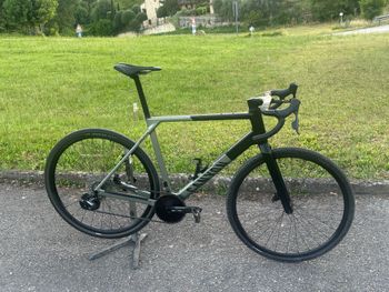 Použité Canyon Grail CF SLX 8 AXS 2024 2024 Road & Gravel — obrázek 8 z 9