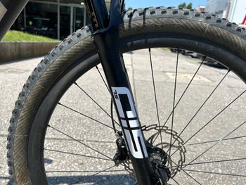 Used Trek 9.8 Gen 1 (2021) 2021 Mountainbike, Black — image 4 of 6