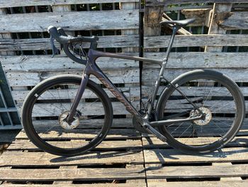 Used Giant Giant Defy TG M/L 2021 Road & Gravel, Red — image 8 of 10