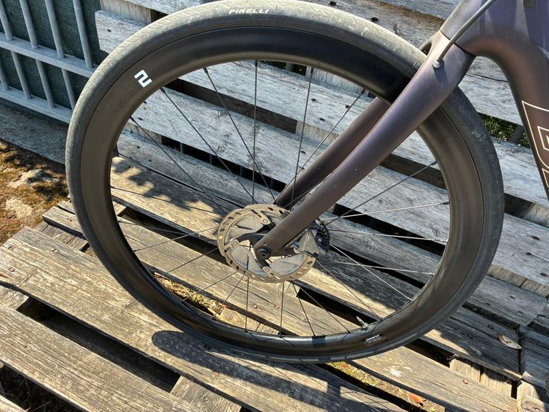 Used Giant Giant Defy TG M/L 2021 Road & Gravel, Red — image 9 of 10