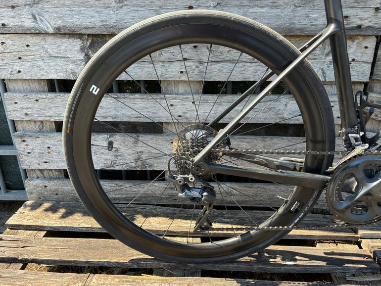 Used Giant Giant Defy TG M/L 2021 Road & Gravel, Red — image 3 of 10
