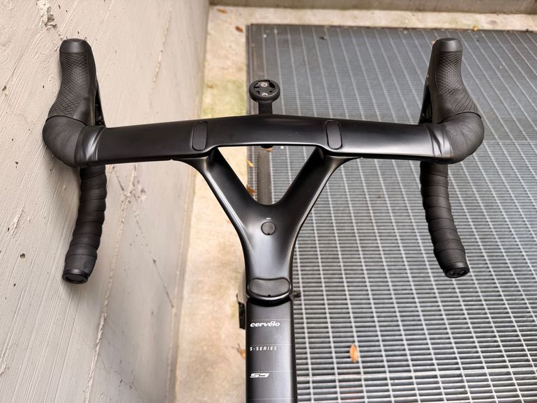 Used Cervélo S5 Ultegra Di2 Disc 2019 2019 Road & Gravel, Black — image 8 of 11