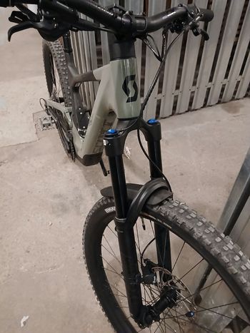 Used Scott Voltage eRIDE 910 2024 2024 Mountainbike, Grün, 29 — image 7 of 10