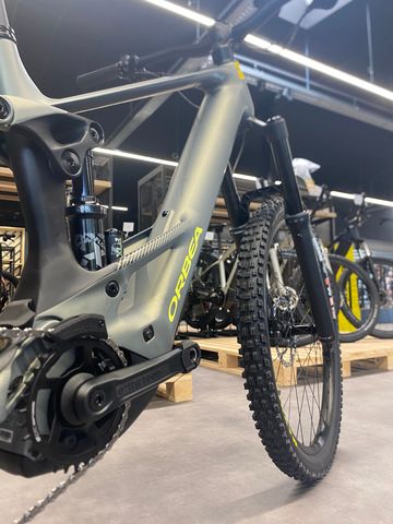Gebrauchtes Orbea Wild Shimano SLX 2026 Mountainbike, Grün — Bild 3 von 5