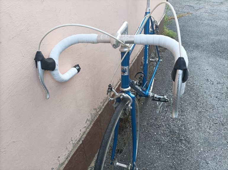 Used Bianchi Bianchi Custom Other 1980 Road & Gravel, Blue — image 4 of 6