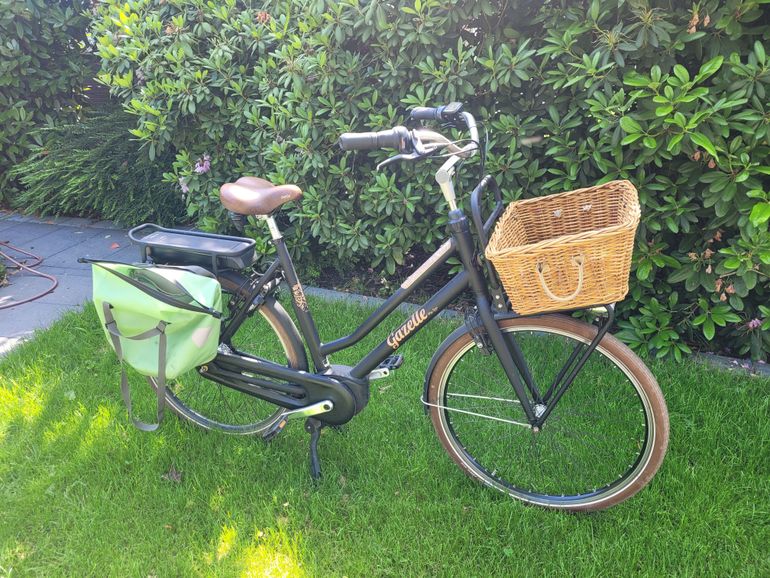 Used Gazelle Miss Grace C 7 HMB 2022 Urban, Black — image 1 of 11