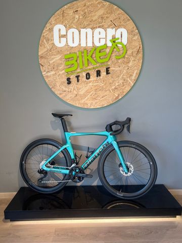 Used Bianchi Oltre Comp 105 Di2 2025 2025 Road & Gravel